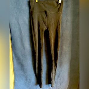Lululemon x Soul Cycle Aspen legging limited edition Sz 6 NWT